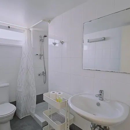 Апартаменти Life Ii *