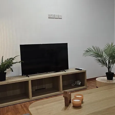 Life Ii Apartment *